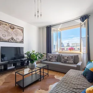  Apartment Castle View