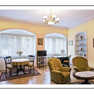 https://pension-napoleon.karlovyvary-hotels.com