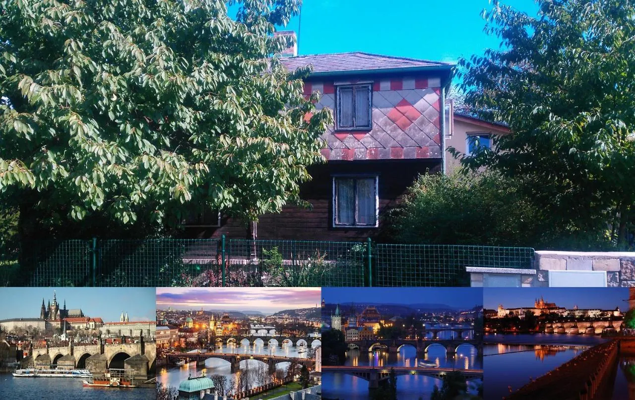 Old Summer House With Renovated Bathroom Prague